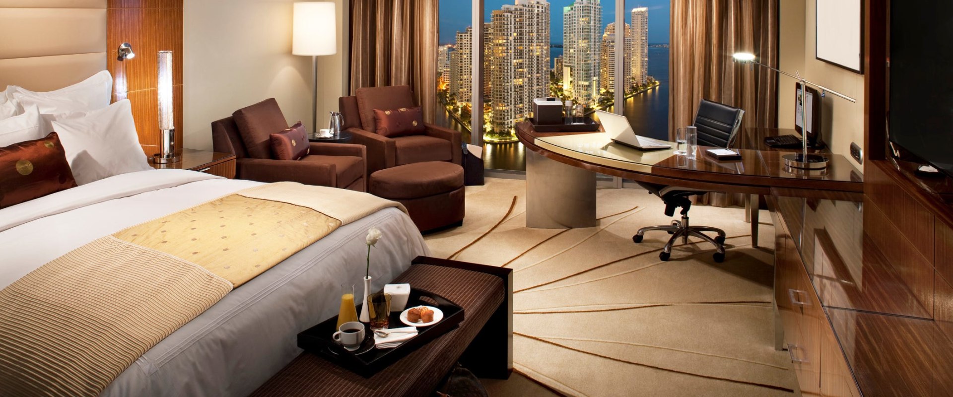 Everything You Need to Know About Hotel Tips